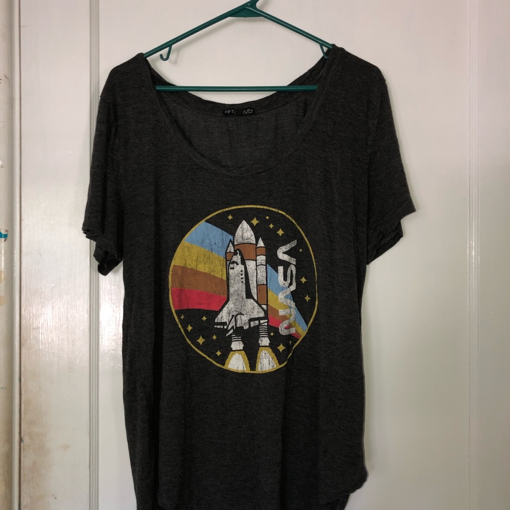 Dark grey nasa graphic T-shirt